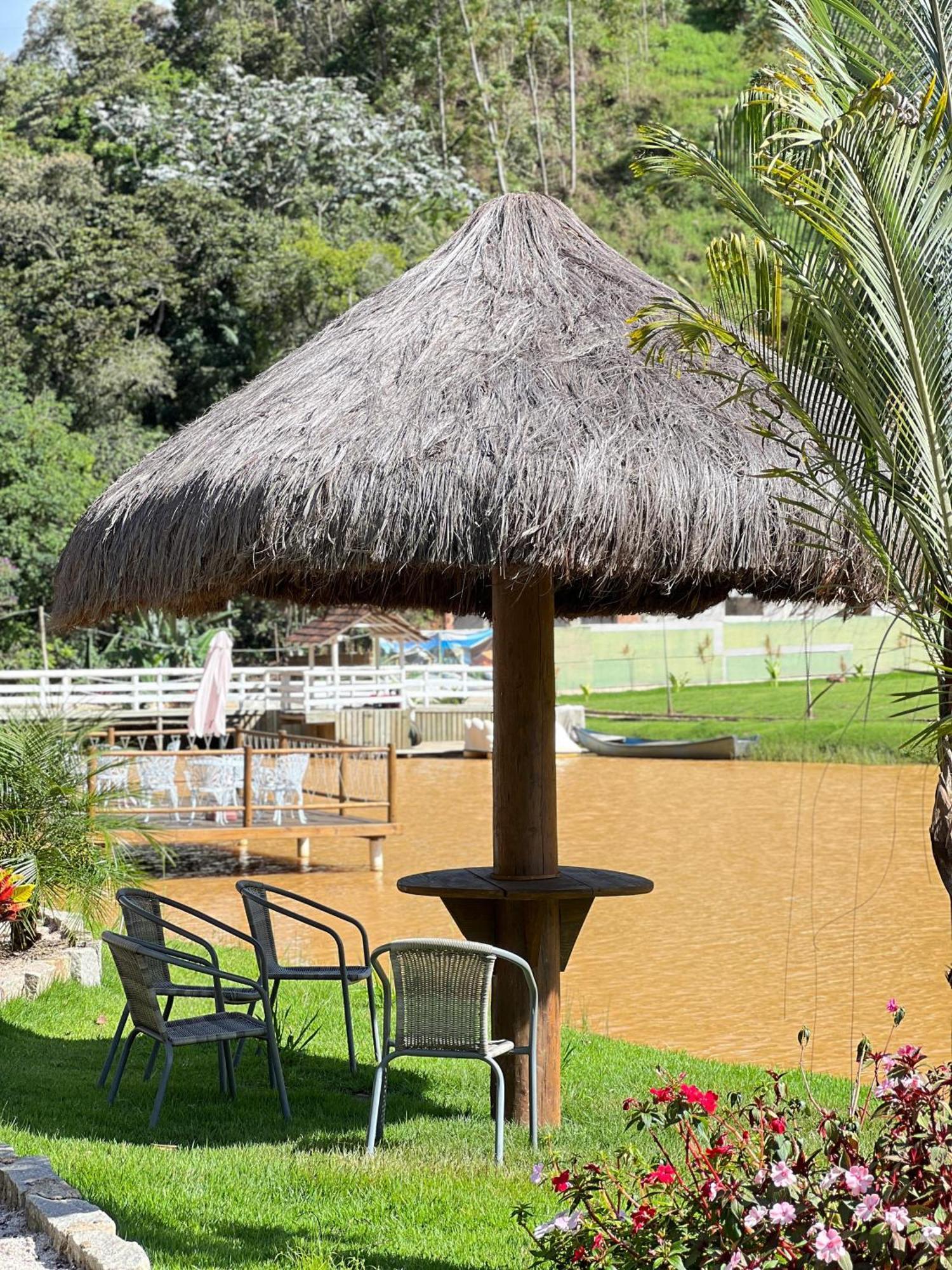 Terras Claras Pousada E Lazer Alfredo Chaves Luaran gambar
